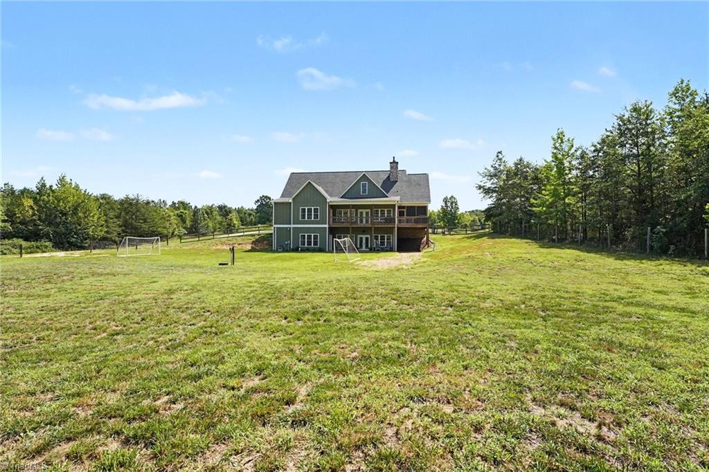 197 Lake Meadows Drive