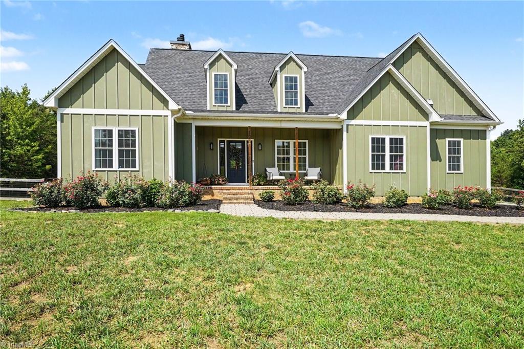 197 Lake Meadows Drive