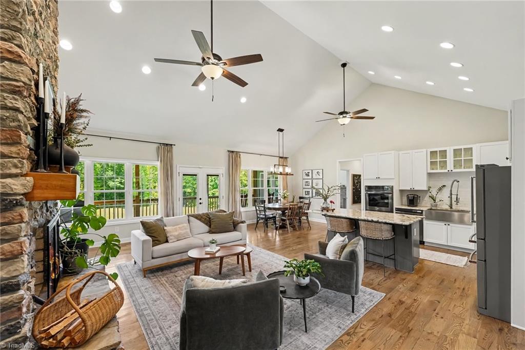 197 Lake Meadows Drive