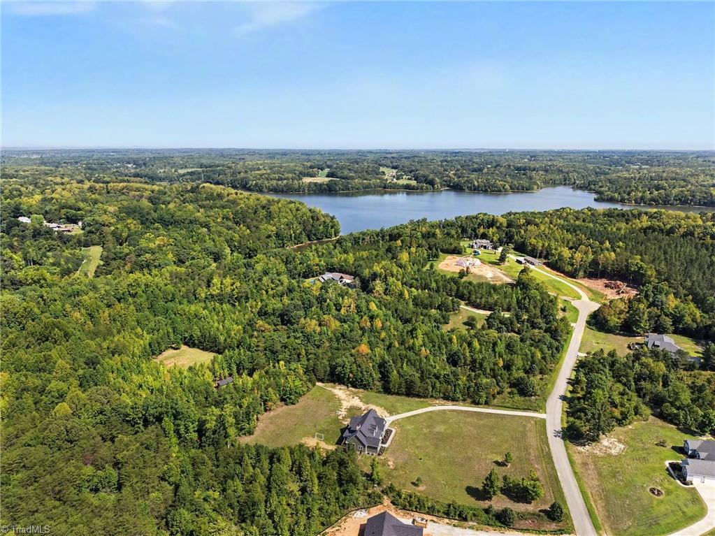 197 Lake Meadows Drive