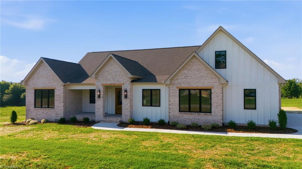 7417 KINGSLEY Place