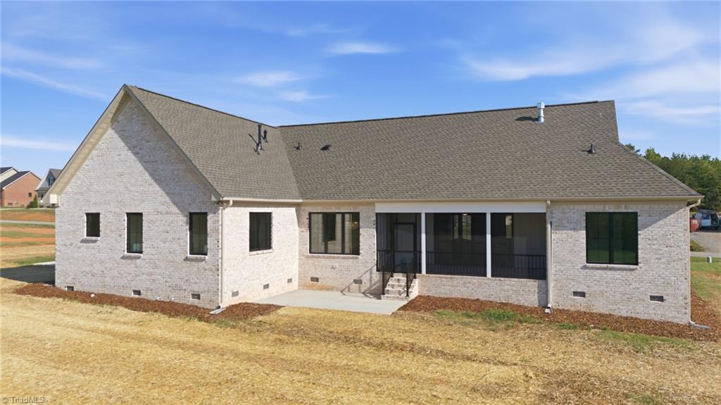 7417 KINGSLEY Place