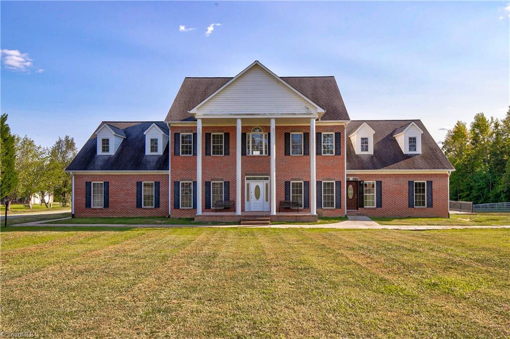 5054 Harvest Road, McLeansville