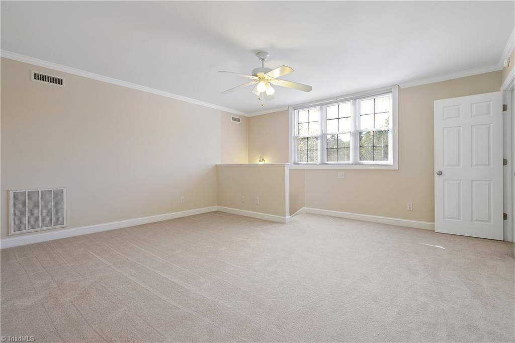 5054 Harvest Road, McLeansville