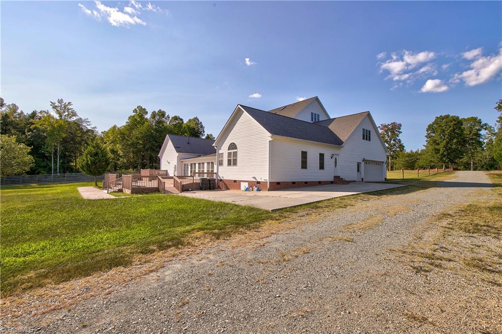 5054 Harvest Road, McLeansville