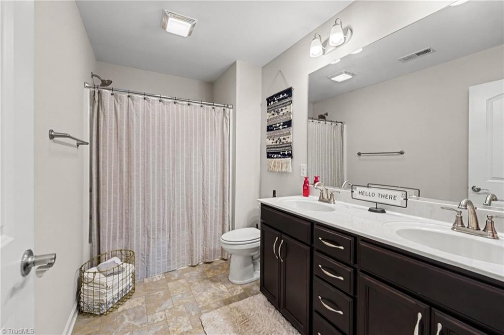 5159 Sedge Hollow Drive