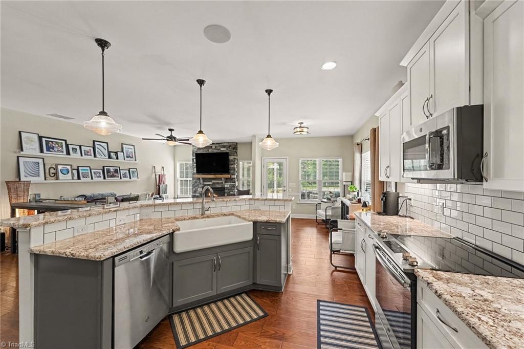 5159 Sedge Hollow Drive