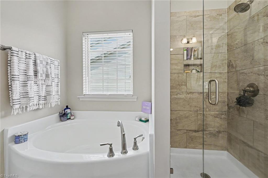 5159 Sedge Hollow Drive