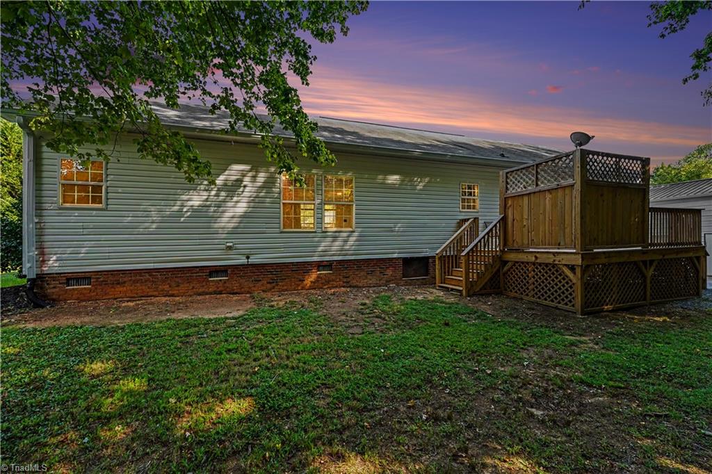 1706 Whites Mill Road