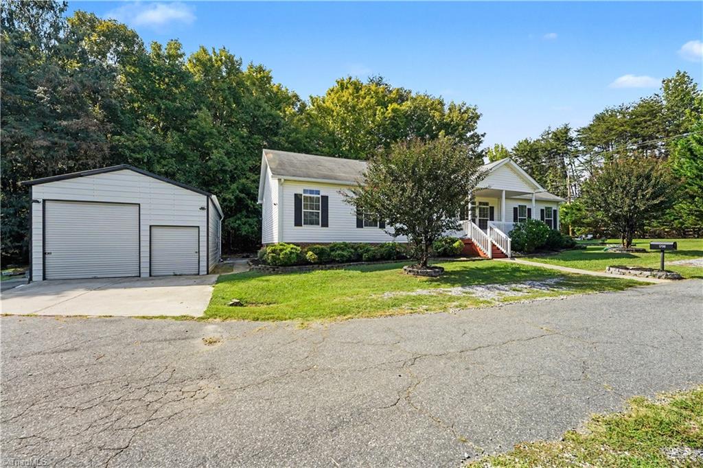 1706 Whites Mill Road