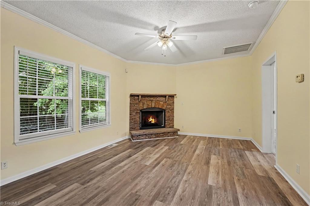 1706 Whites Mill Road