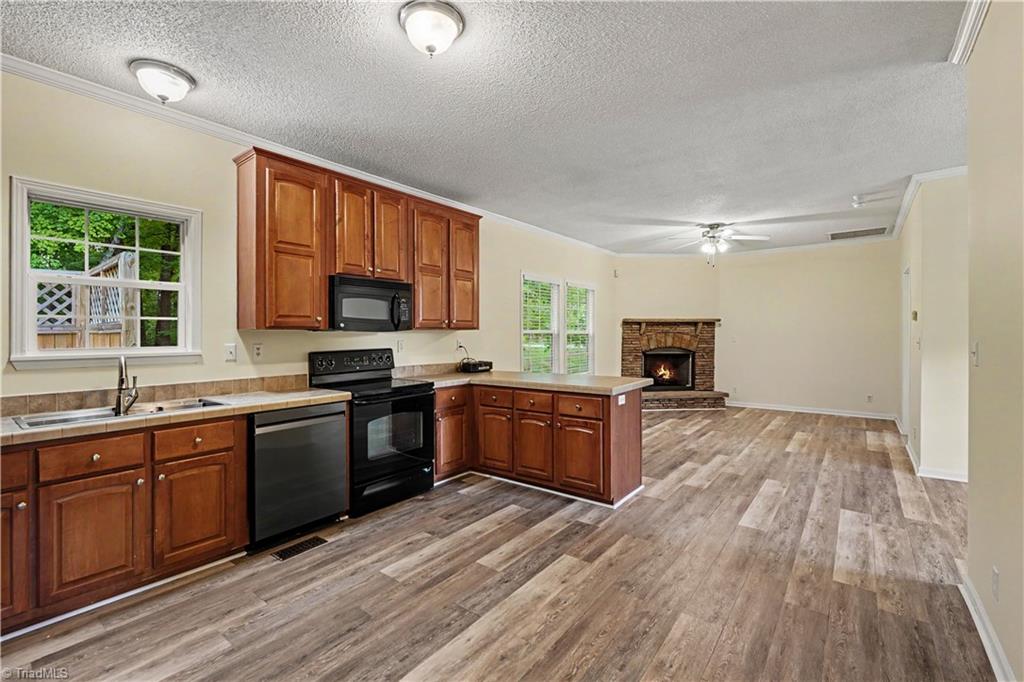 1706 Whites Mill Road