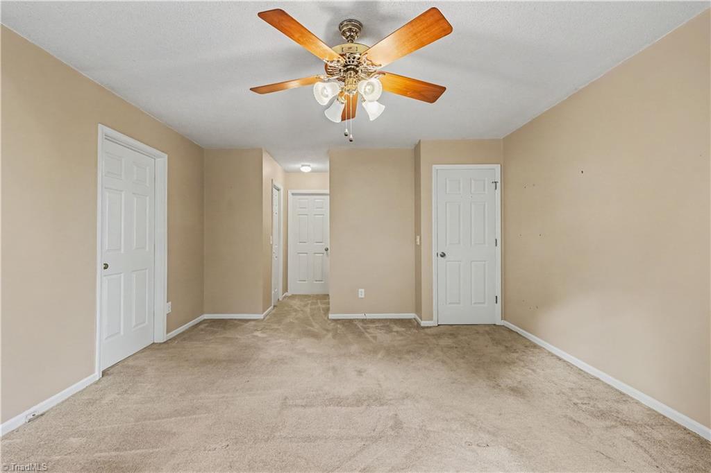 260 Overlook Drive