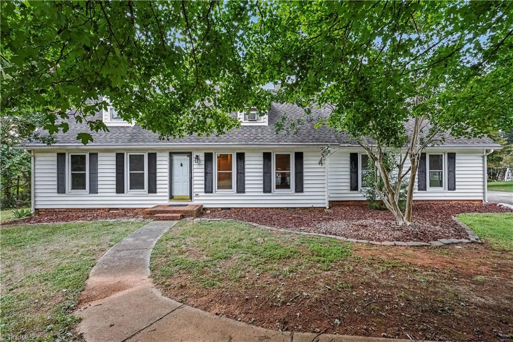 260 Overlook Drive