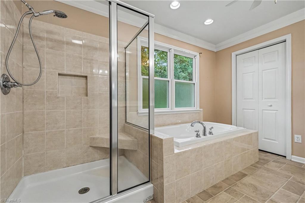 260 Overlook Drive