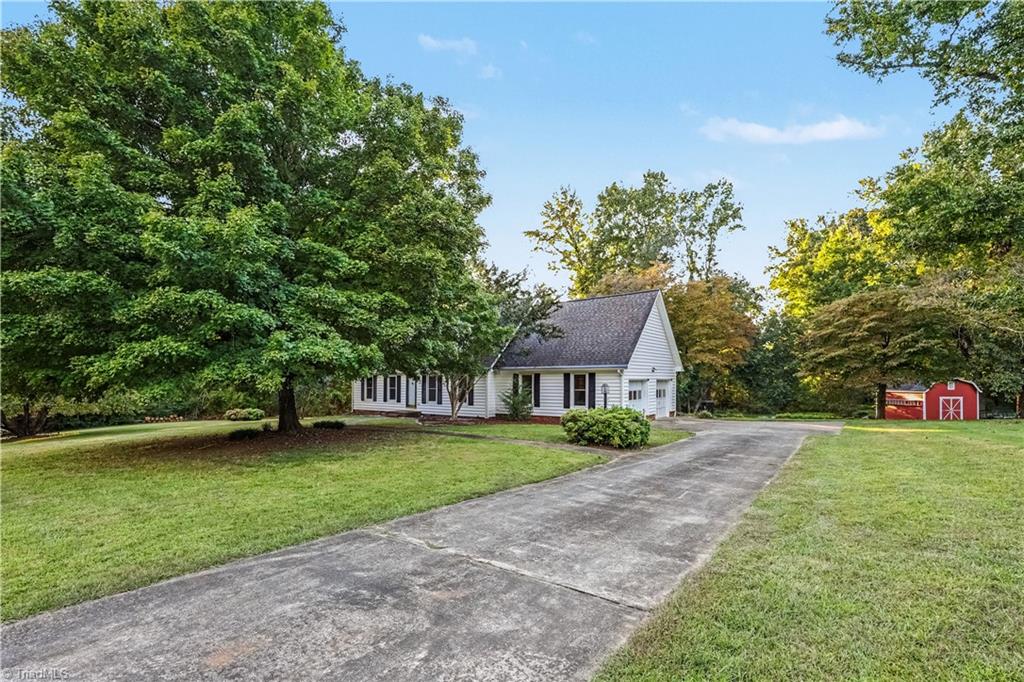 260 Overlook Drive