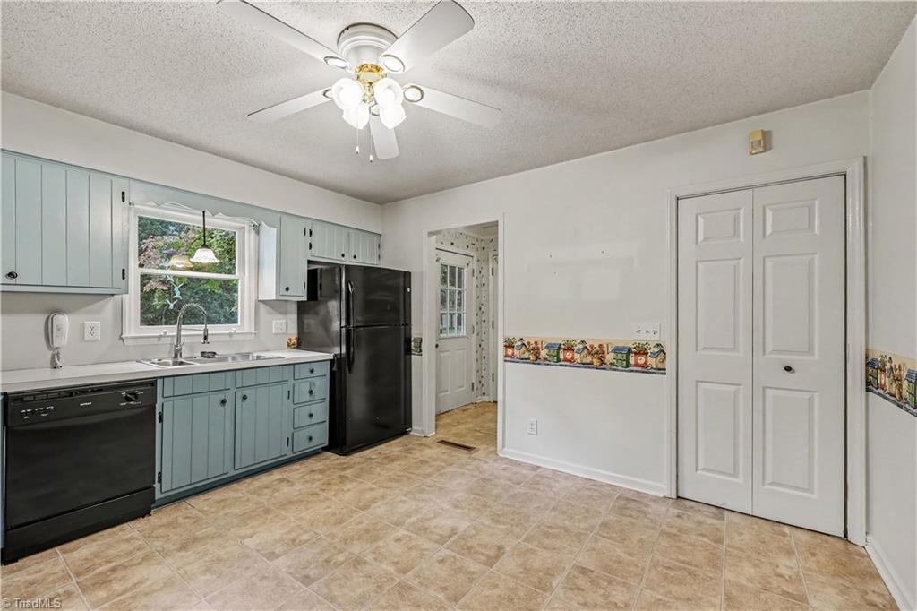 260 Overlook Drive