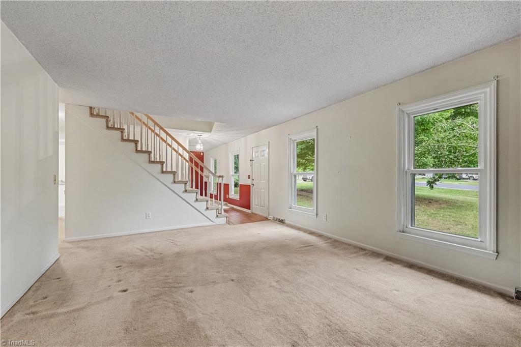 260 Overlook Drive