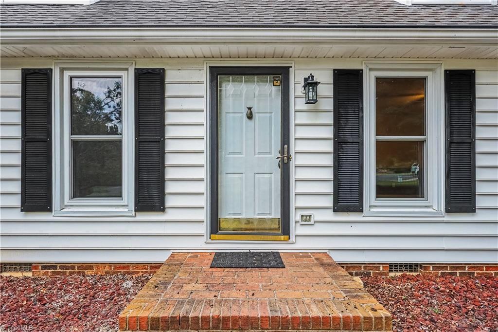 260 Overlook Drive