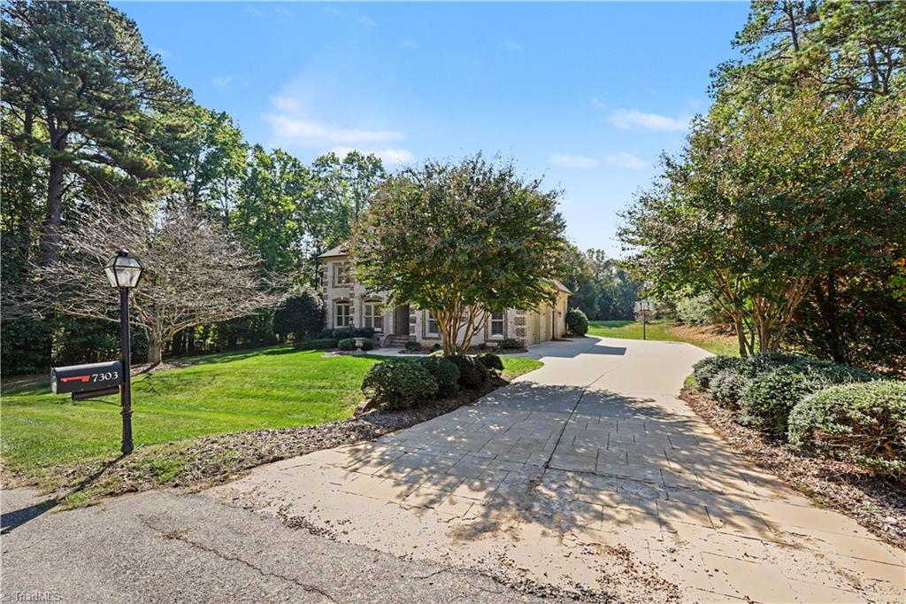 7303 Horseshoe Bend Trail