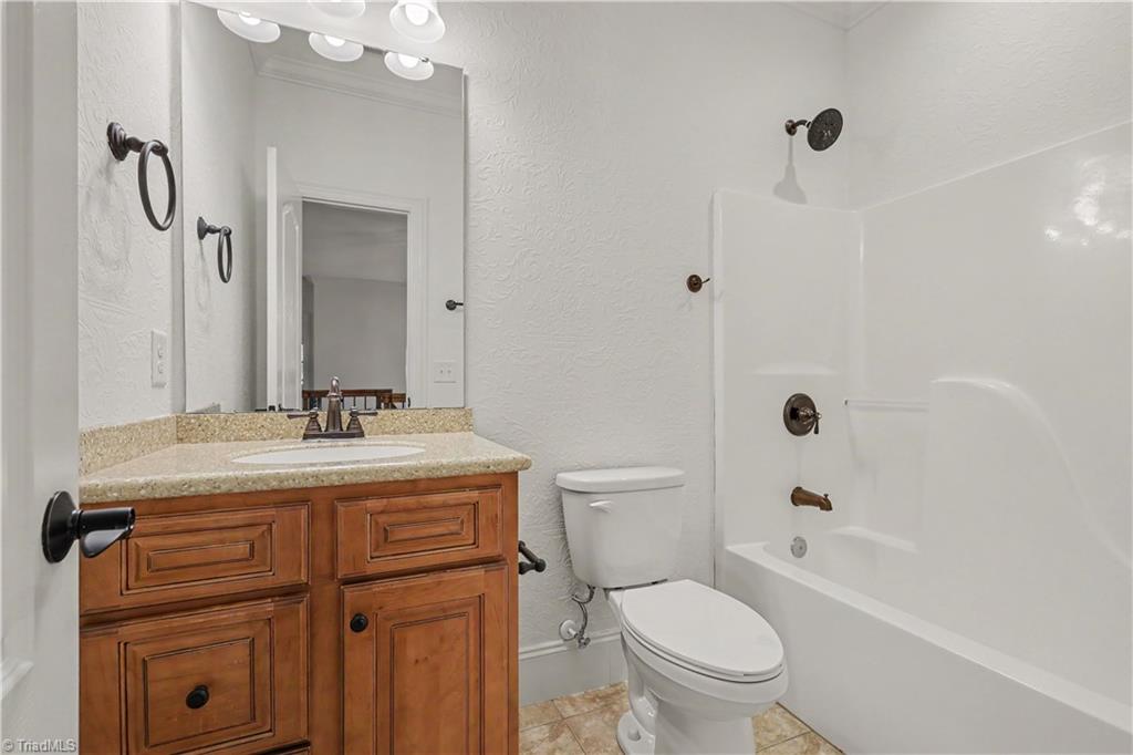 7303 Horseshoe Bend Trail
