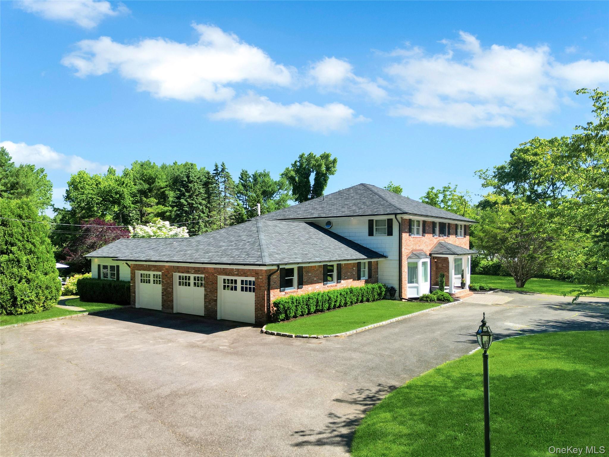 110 Linden Ln