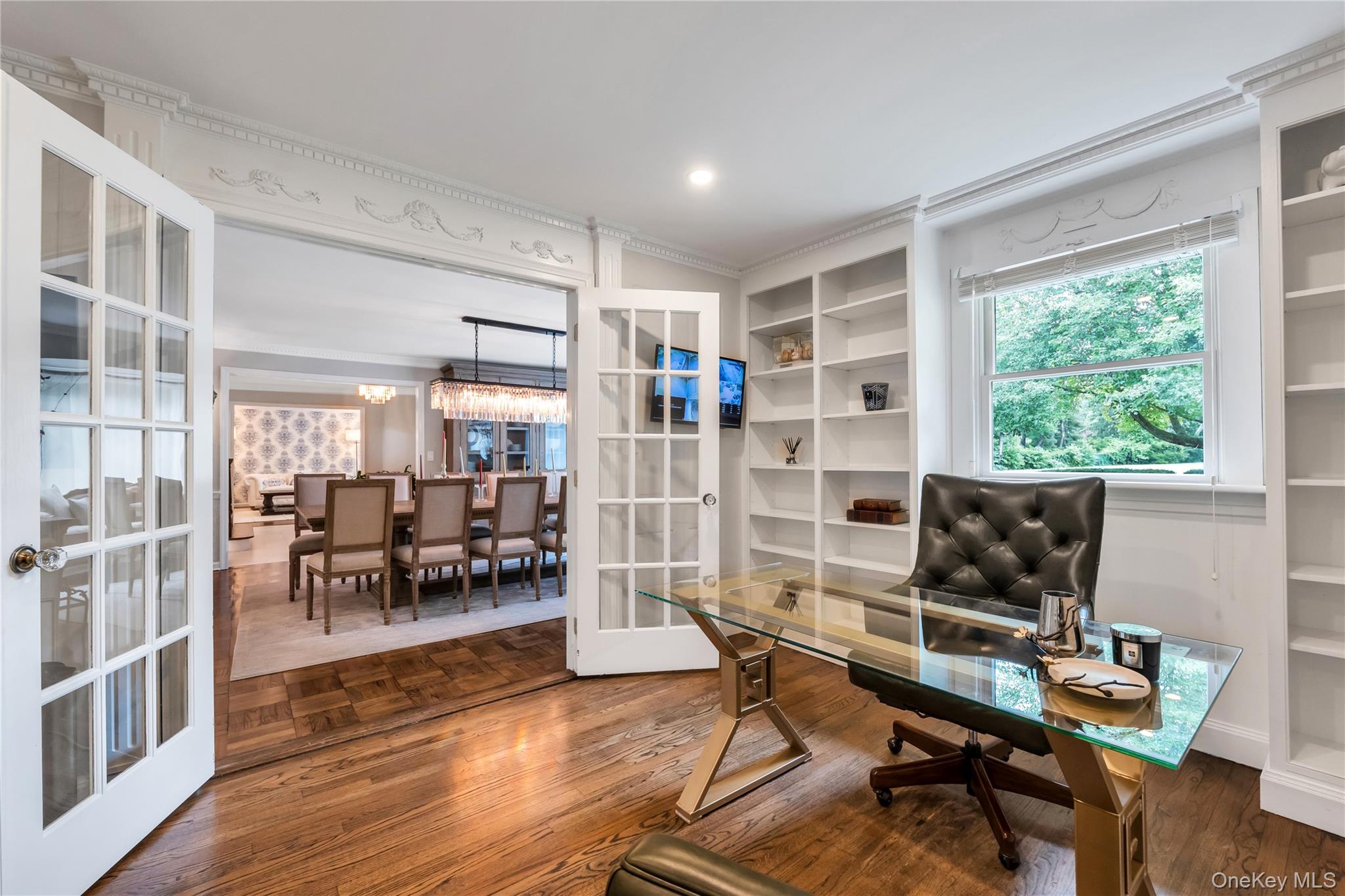110 Linden Ln