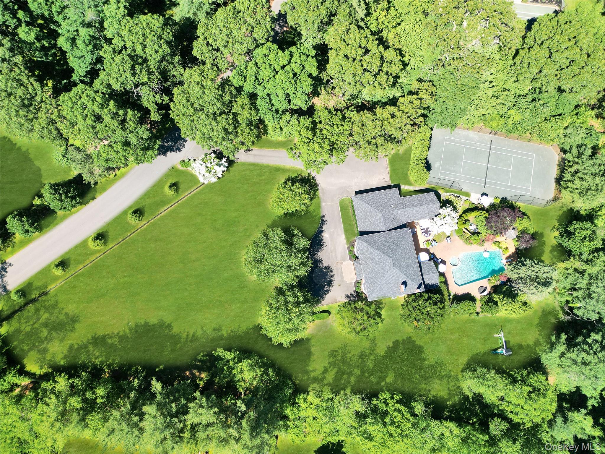 110 Linden Ln