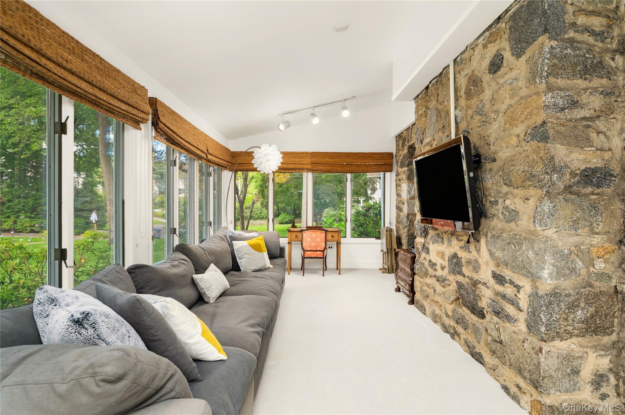 11 South Drive
