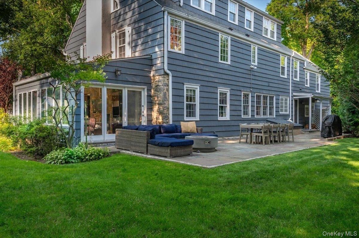 11 South Drive