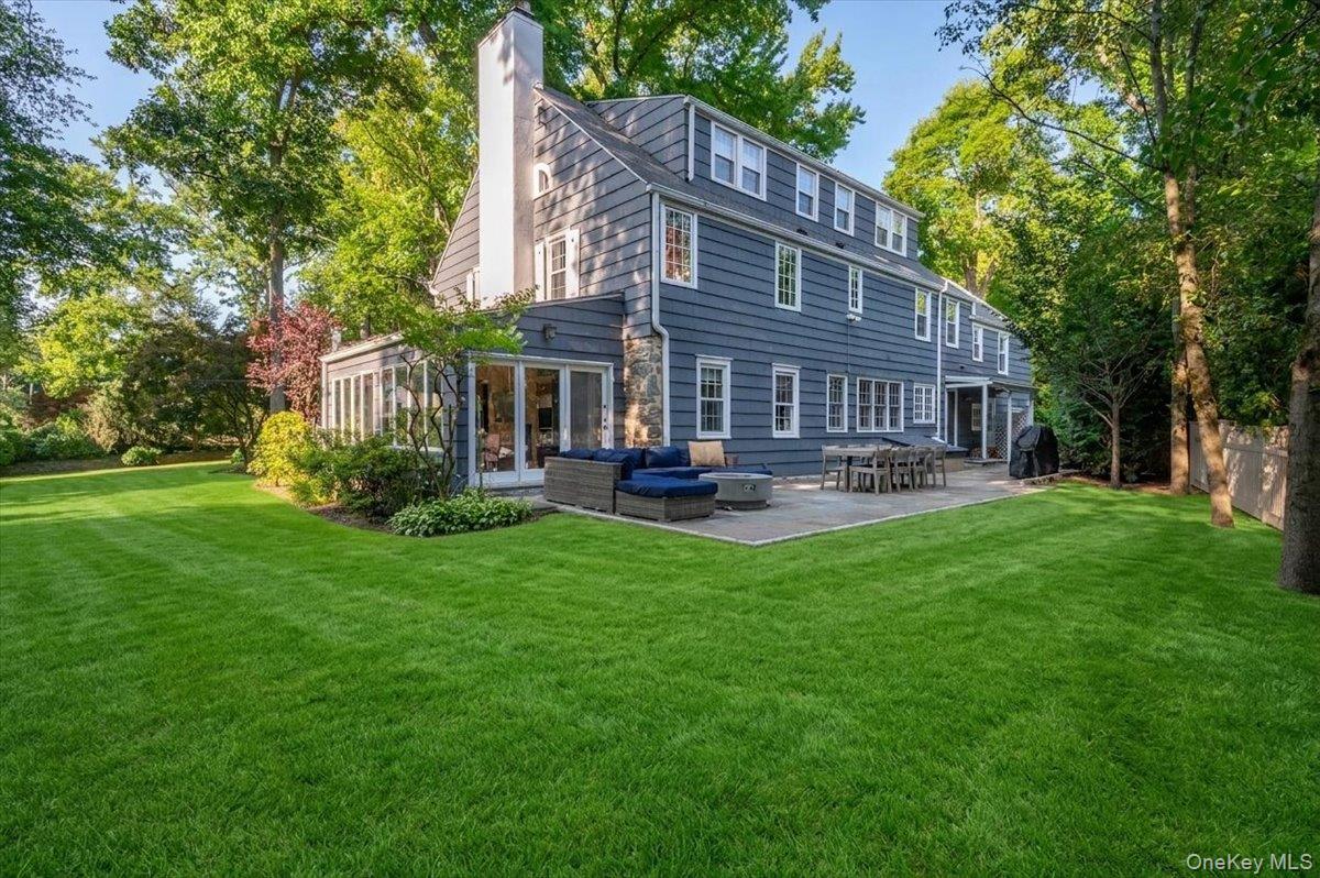 11 South Drive