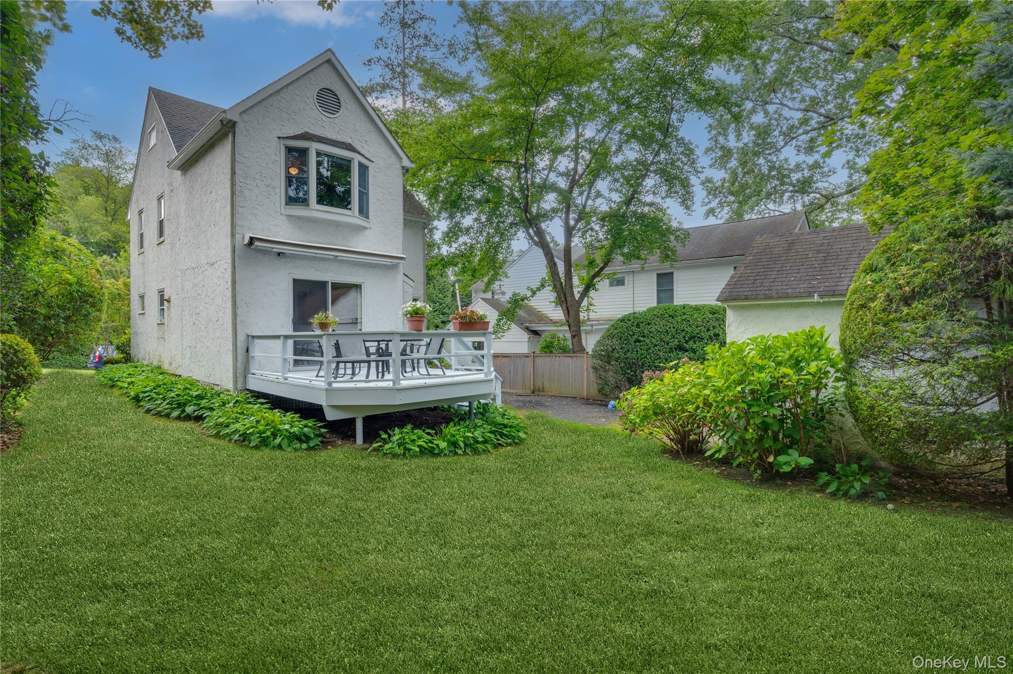 17 Briarcliff Road
