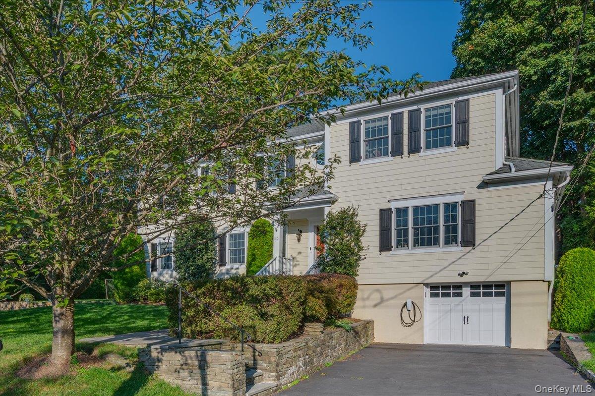 35 Holly Place