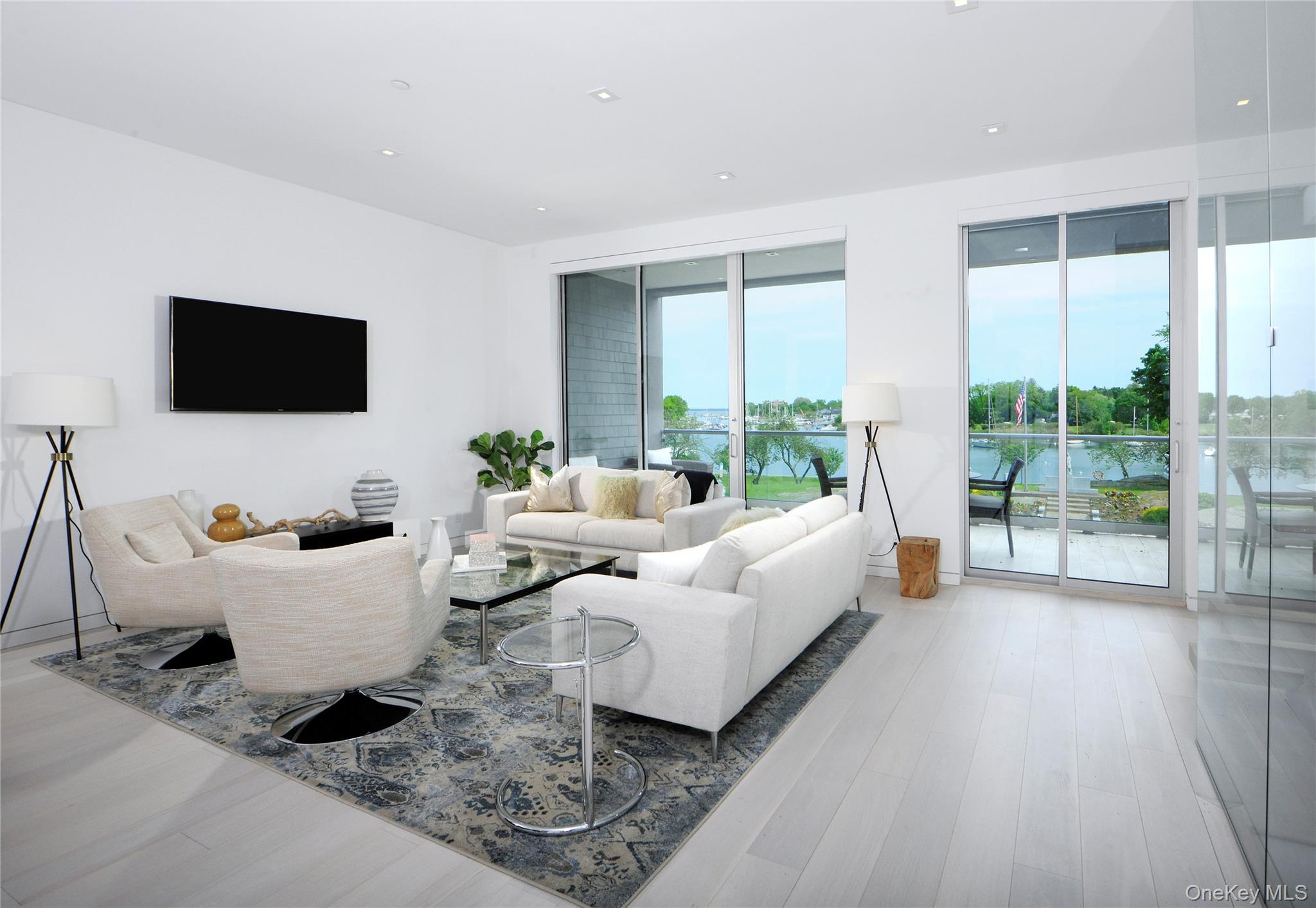 105 Delancey Avenue Unit: 7