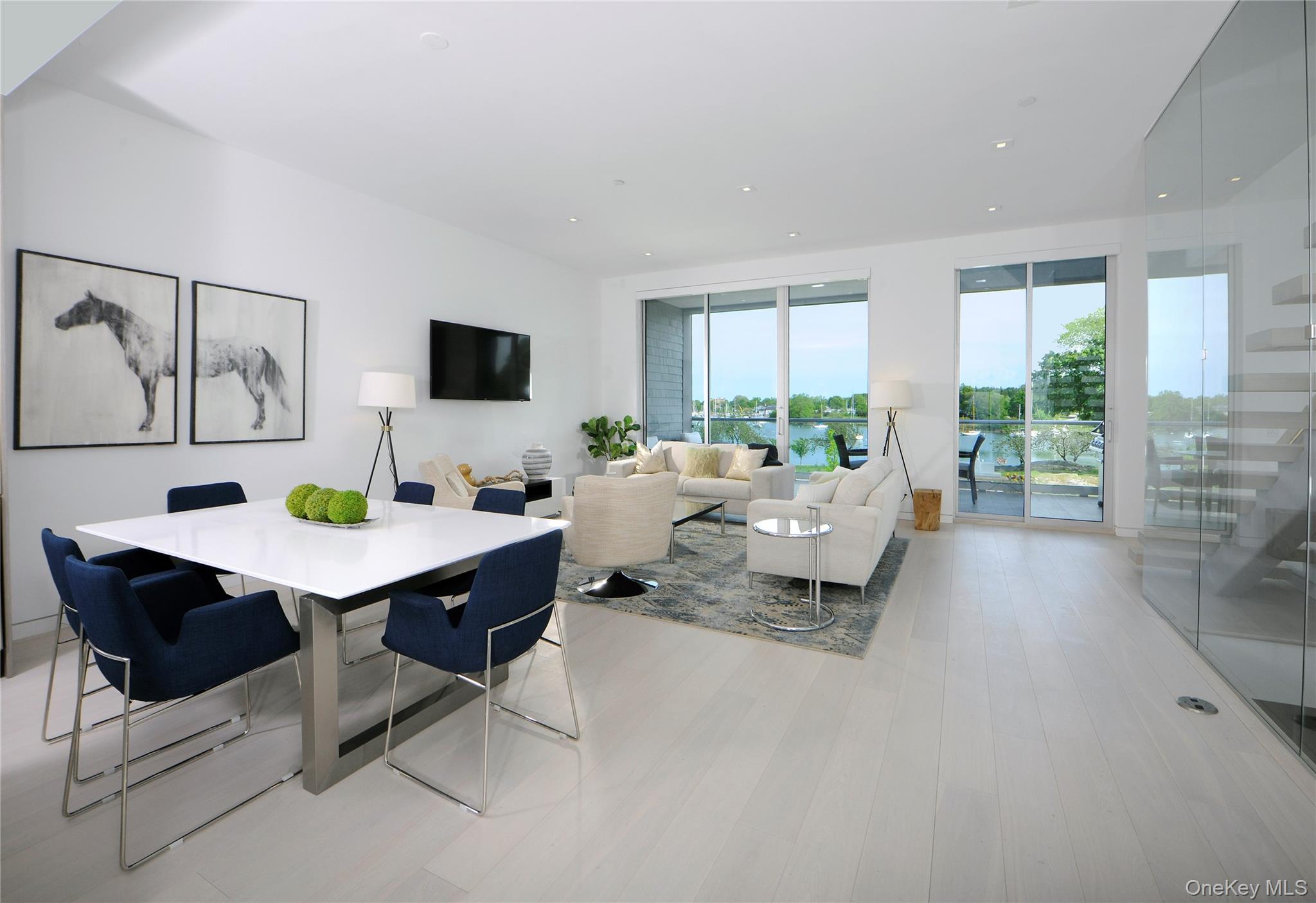 105 Delancey Avenue Unit: 7