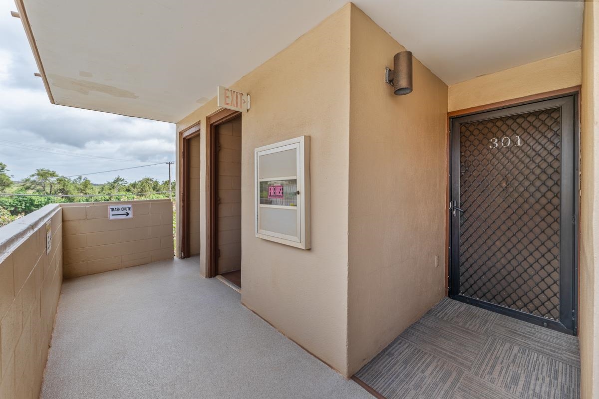 50 HAUOLI St Unit: 301