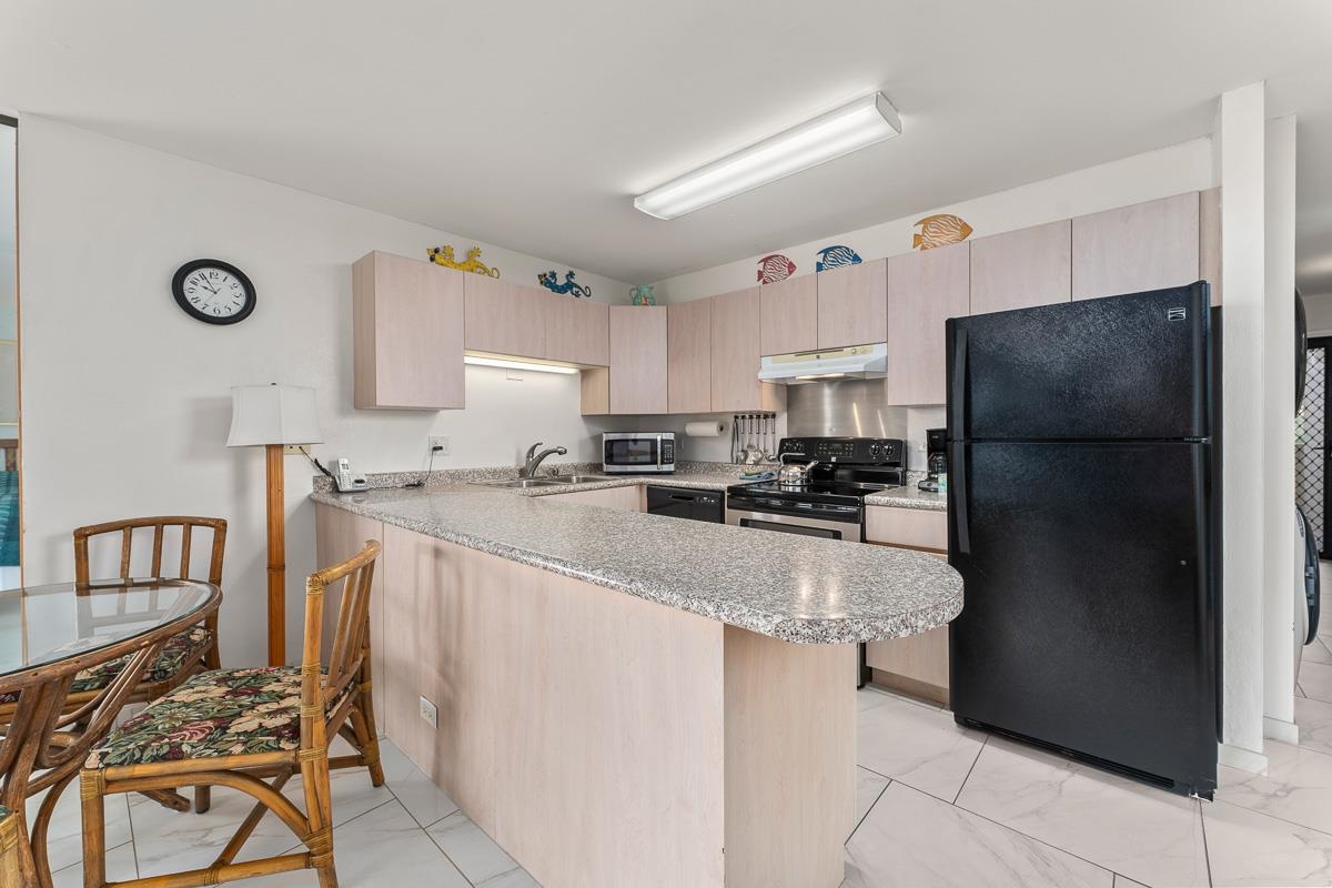 50 HAUOLI St Unit: 301