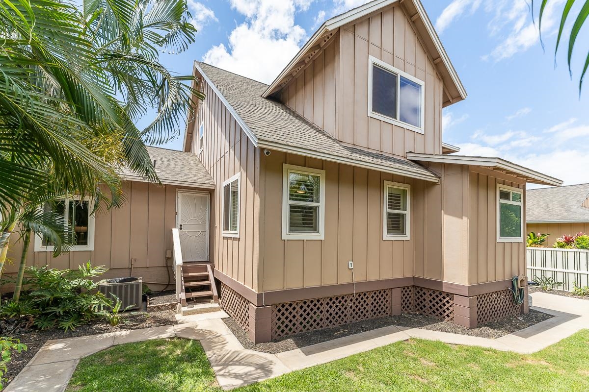 221 Oluea Cir