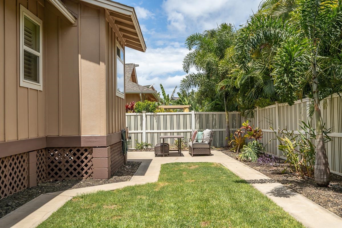 221 Oluea Cir