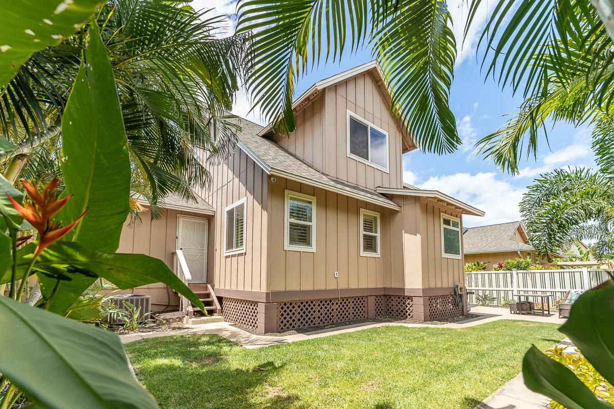 221 Oluea Cir