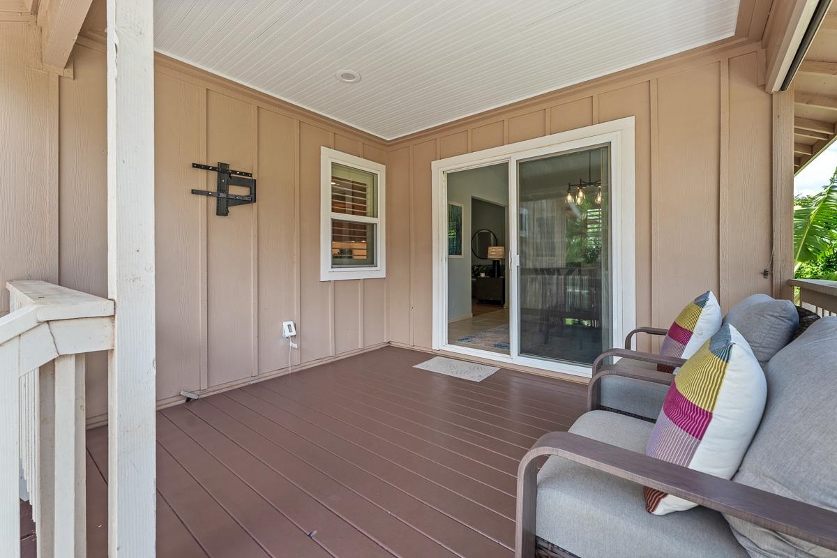221 Oluea Cir