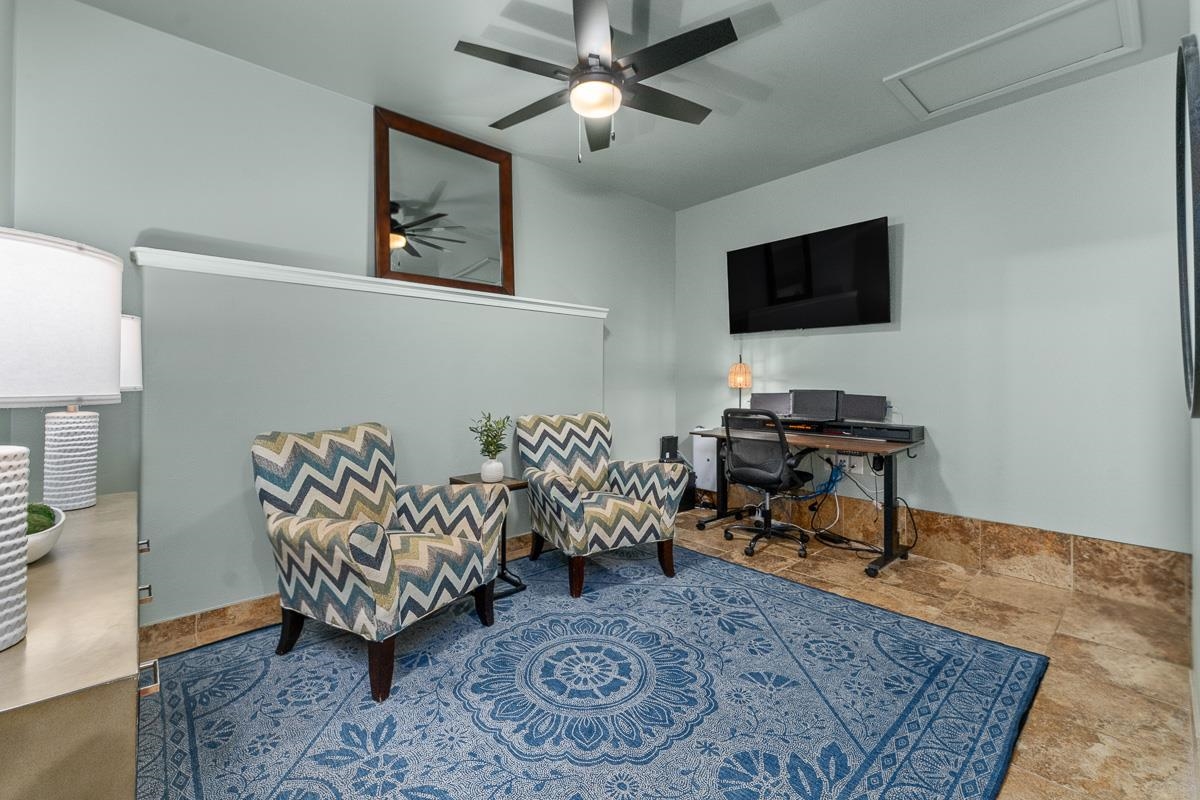 221 Oluea Cir
