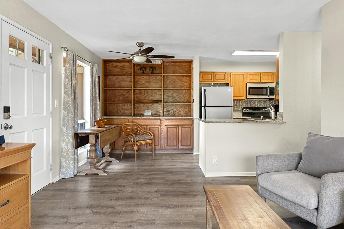 140 UWAPO Rd Unit: 39-103