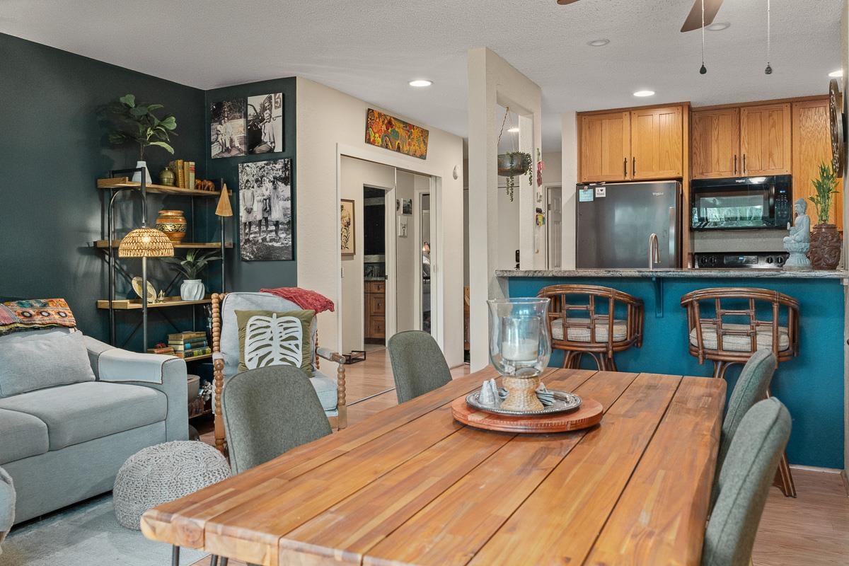 1299 ULUNIU Rd Unit: 103E