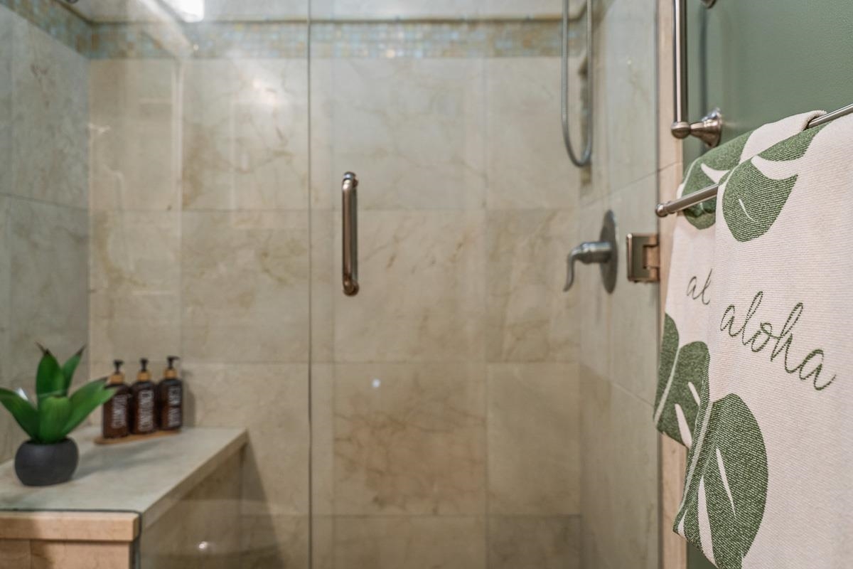 1299 ULUNIU Rd Unit: 103E