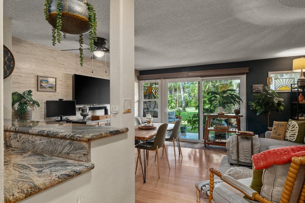 1299 ULUNIU Rd Unit: 103E