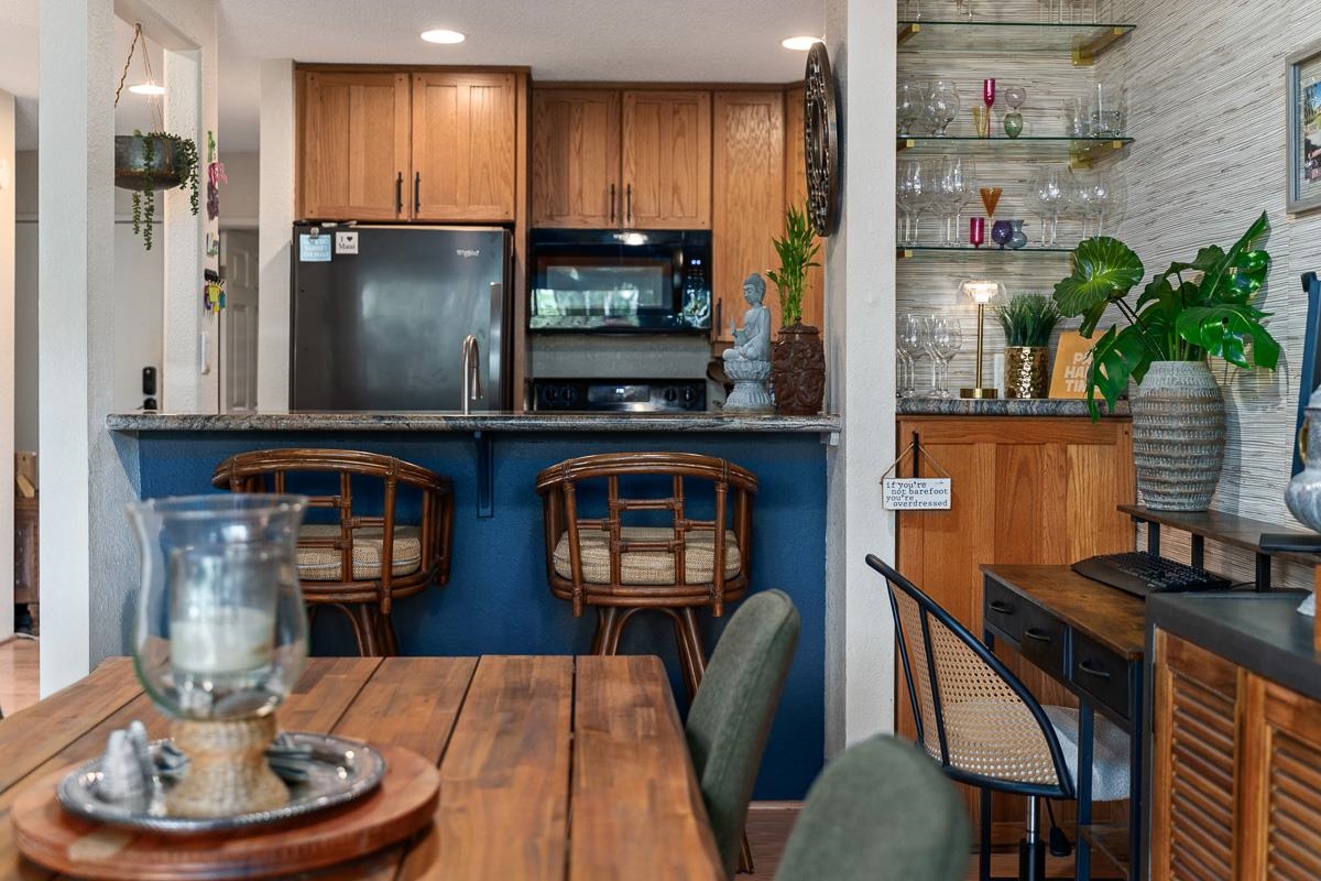 1299 ULUNIU Rd Unit: 103E