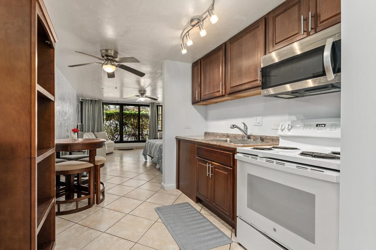 3785 Lower Honoapiilani Rd Unit: 101
