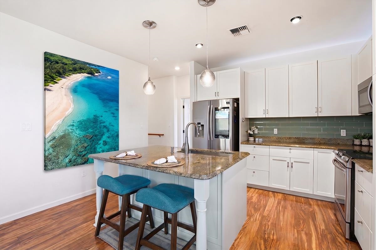 32 Kinohi Loa St