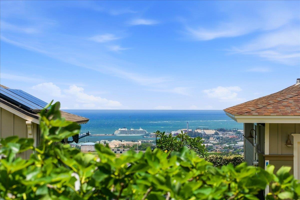 32 Kinohi Loa St